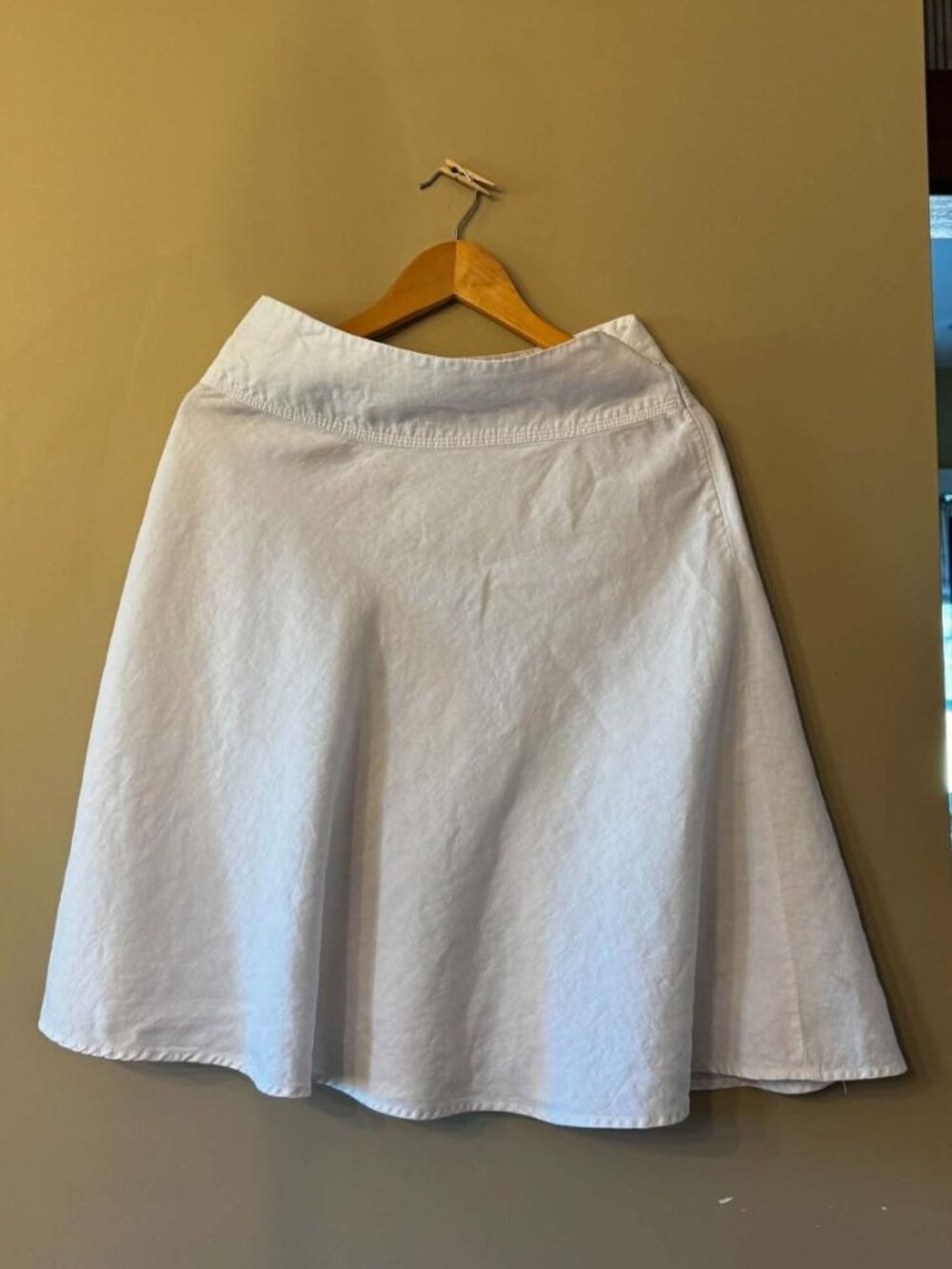 Merona 100% linen A line Skirt Size 4 White